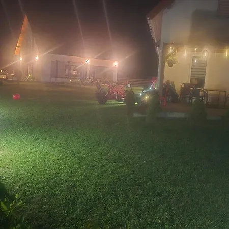 Tatil Evi Na Zielonej Lace Nowecin